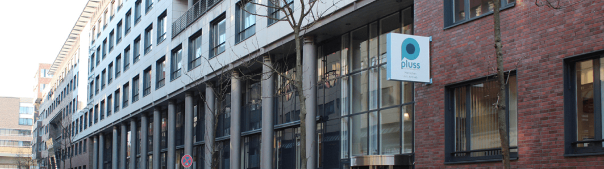 pluss Personalmanagement GmbH Niederlassung Düsseldorf logo